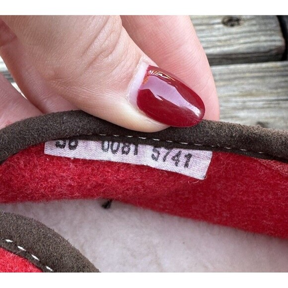 Klaveness of Norway Women's 36 US 6 Wool Slippers Red - Picture 10 of 11